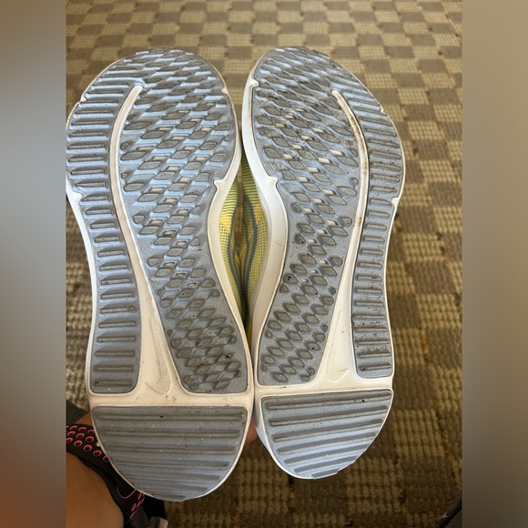 Nike running shoes - Picture 4 of 4